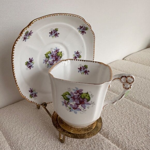 Vintage Royal Stafford Sweet Violets Square Tea Cup & Saucer Set Bone China Gold - Picture 7 of 11